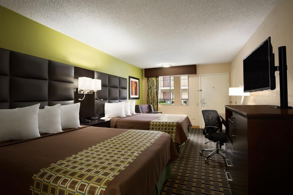 Days Inn By Wyndham Dallas Irving Room photo